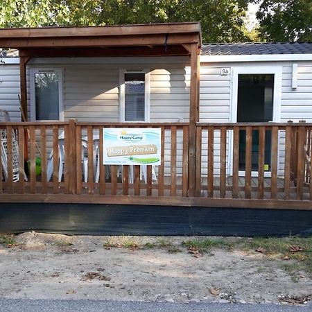 Happy Camp Mobile Homes In Camping Park Umag คาริกาดอร์ ภายนอก รูปภาพ