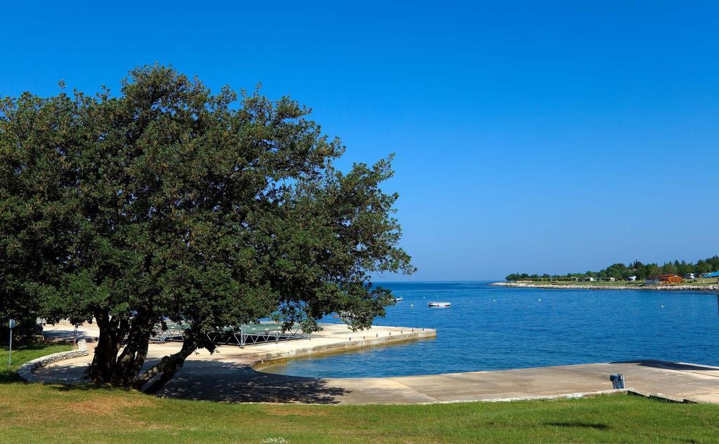 Happy Camp Mobile Homes In Camping Park Umag คาริกาดอร์ ภายนอก รูปภาพ