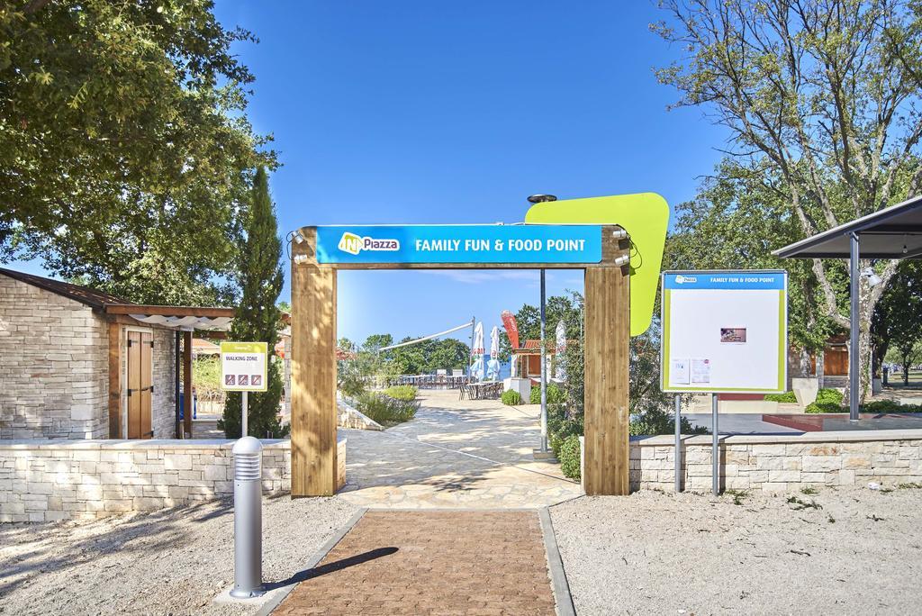 Happy Camp Mobile Homes In Camping Park Umag คาริกาดอร์ ภายนอก รูปภาพ
